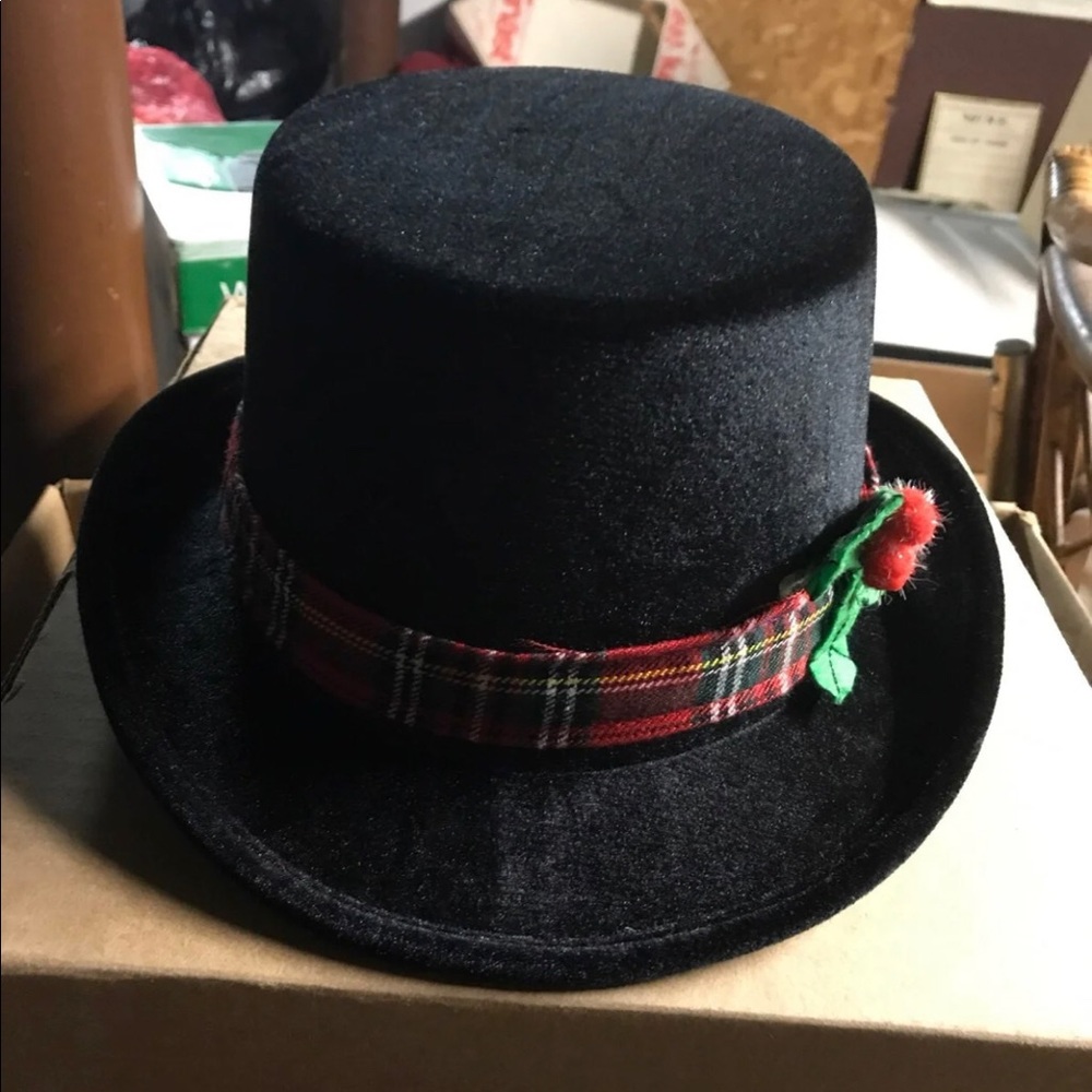 Ruckus Top Hat